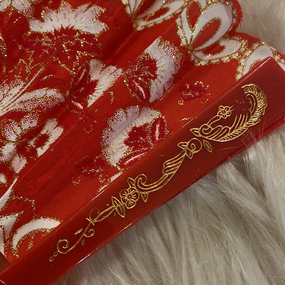 3 new hand fans - Picture 3 of 9